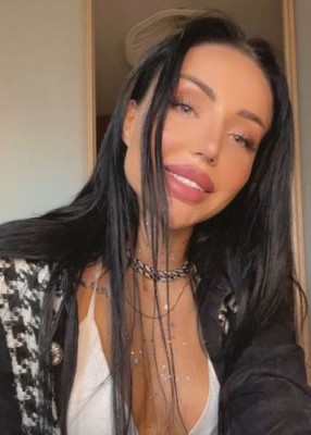 Проститутка Эка